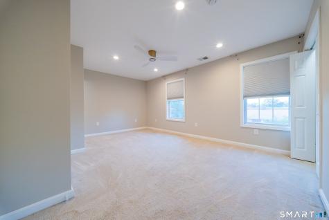 9 Englewood Avenue West Hartford CT 06110
