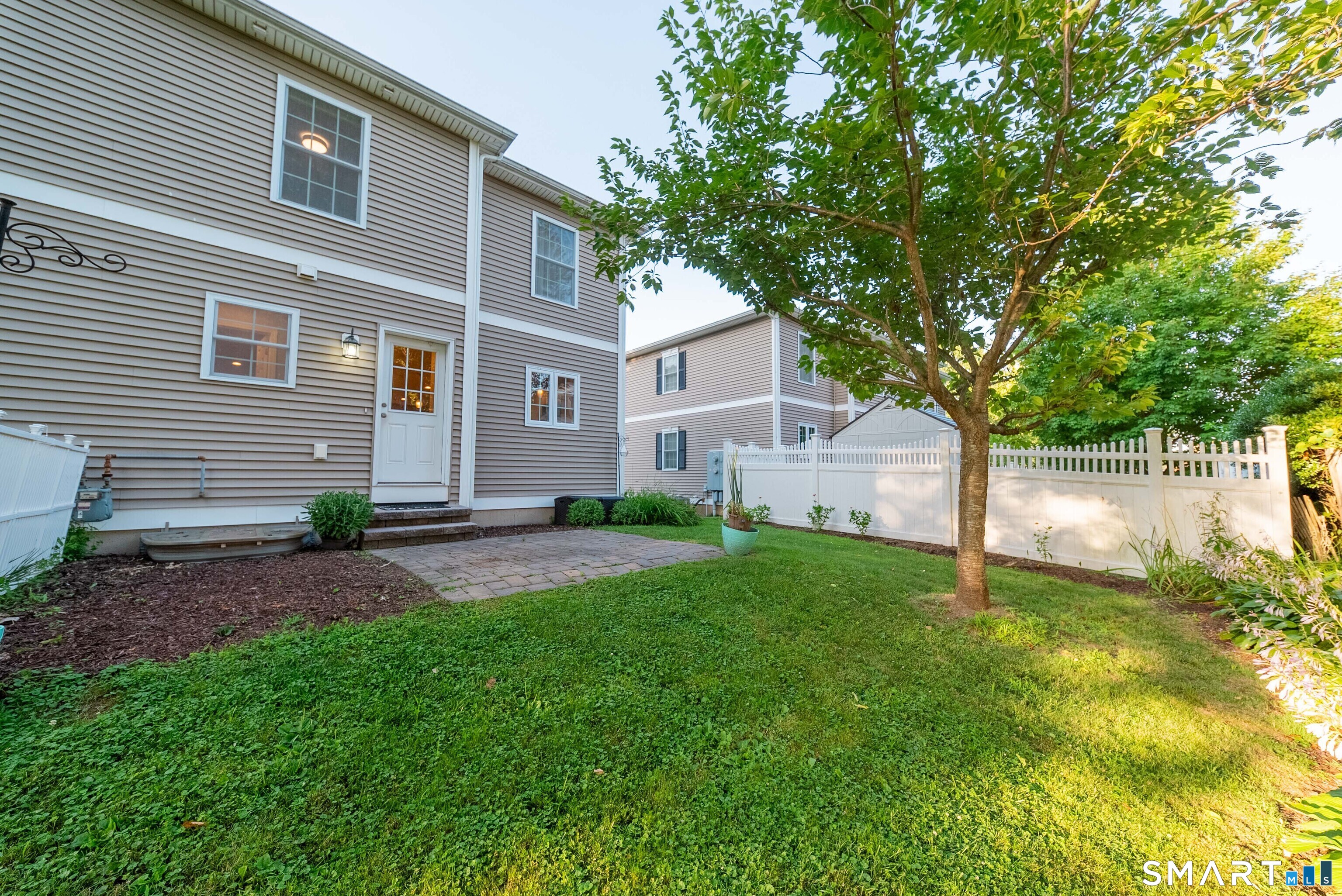 9 Englewood Avenue West Hartford CT 06110