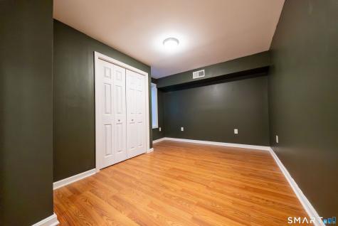 9 Englewood Avenue West Hartford CT 06110