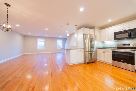 9 Englewood Avenue West Hartford CT 06110