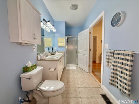 130 Meadow Brook Road Oxford CT 06478