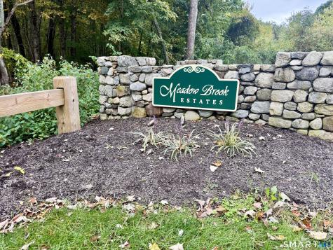 130 Meadow Brook Road Oxford CT 06478