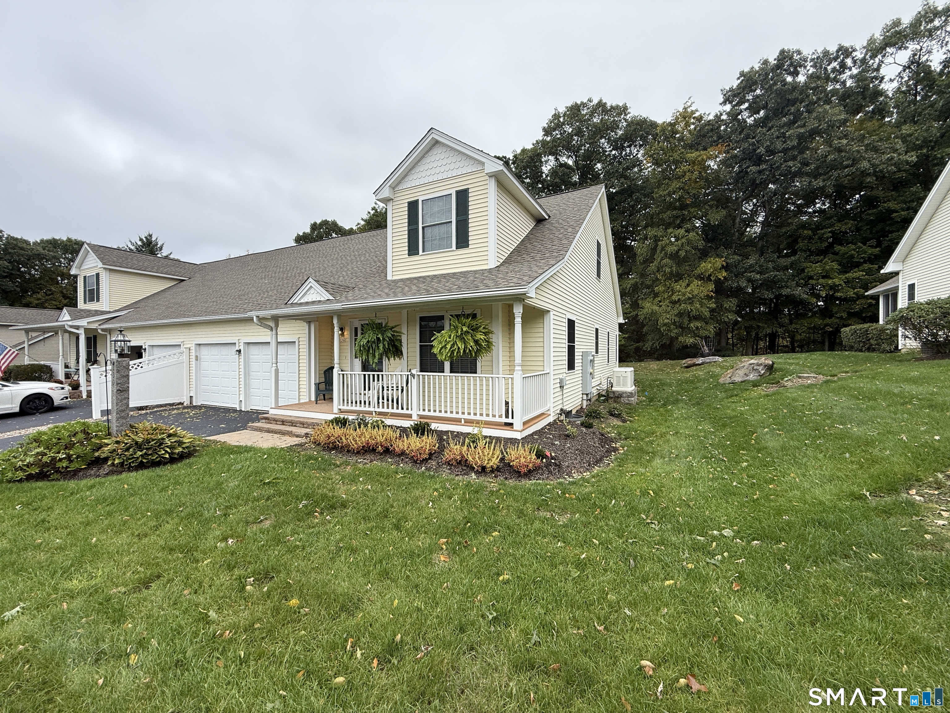 130 Meadow Brook Road Oxford CT 06478