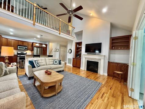 130 Meadow Brook Road Oxford CT 06478
