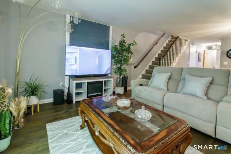 406 Cedar Hollow Drive Rocky Hill CT 06067