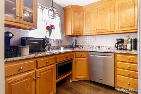 406 Cedar Hollow Drive Rocky Hill CT 06067
