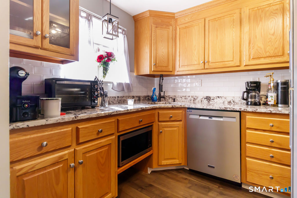 406 Cedar Hollow Drive Rocky Hill CT 06067