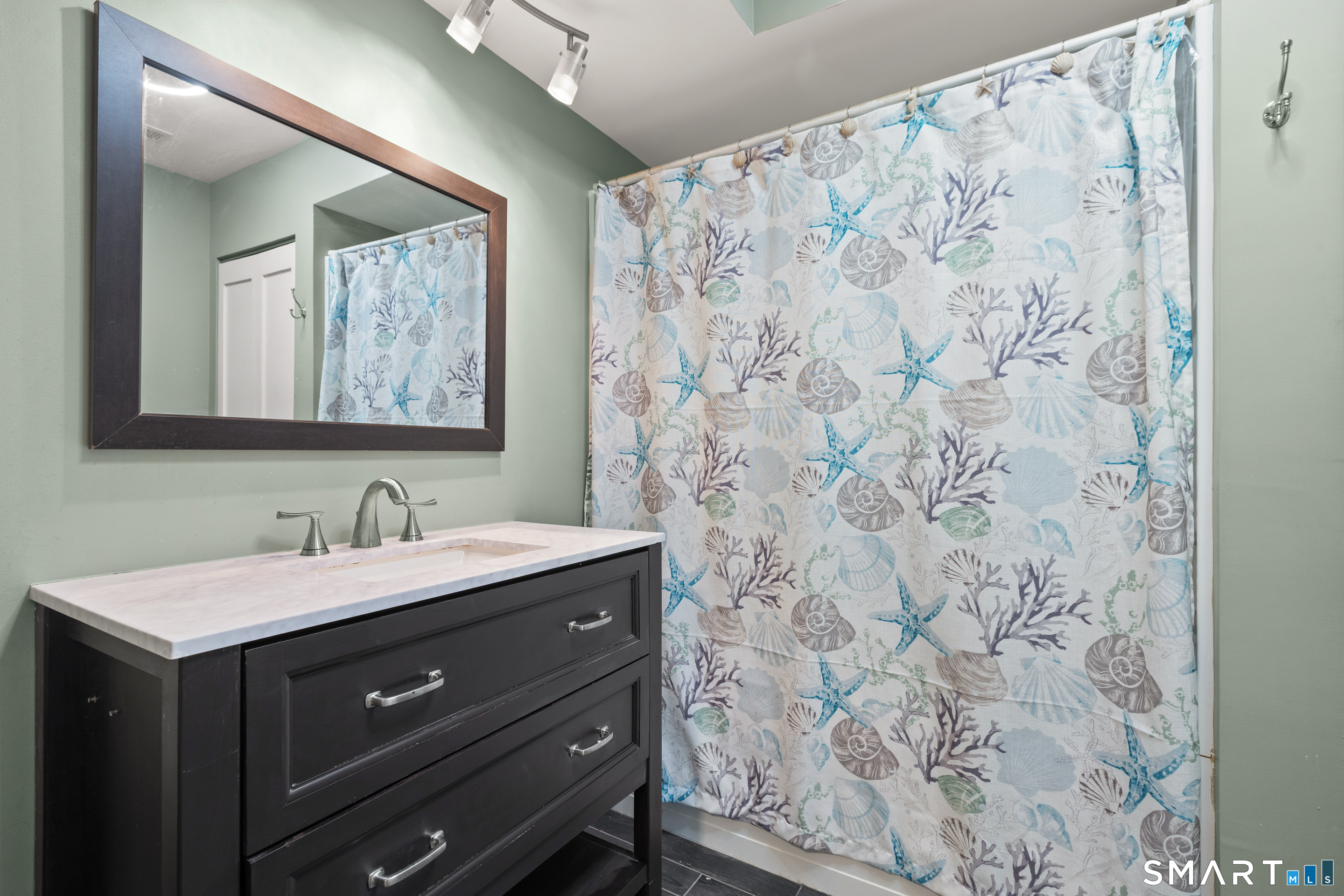 92 Limewood Avenue Branford CT 06405