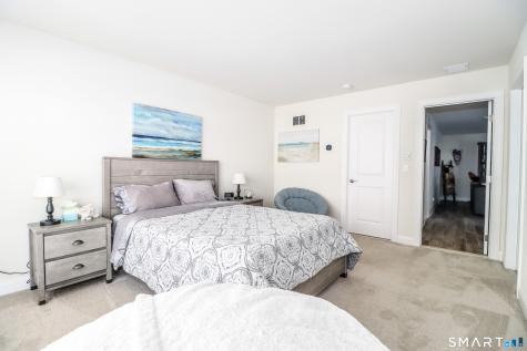 80 Winding Ridge Way Danbury CT 06810