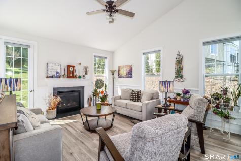 80 Winding Ridge Way Danbury CT 06810