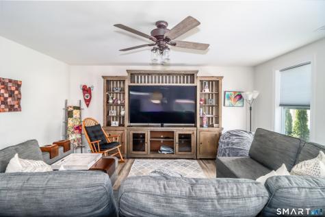 80 Winding Ridge Way Danbury CT 06810