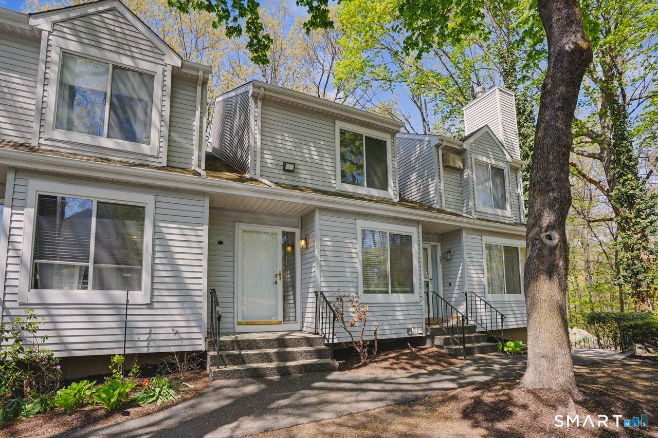20 East Pembroke Road Danbury CT 06811
