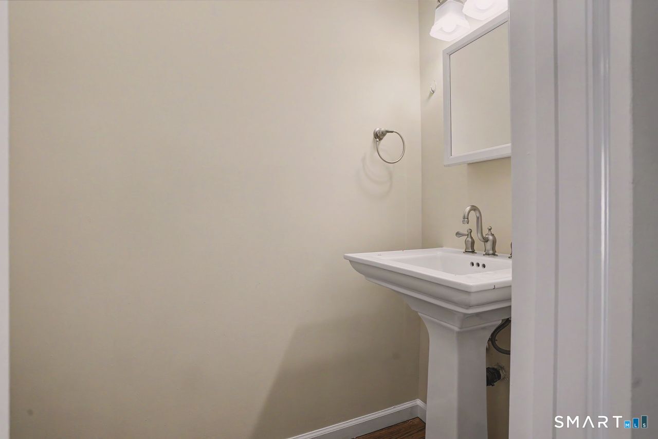 20 East Pembroke Road Danbury CT 06811
