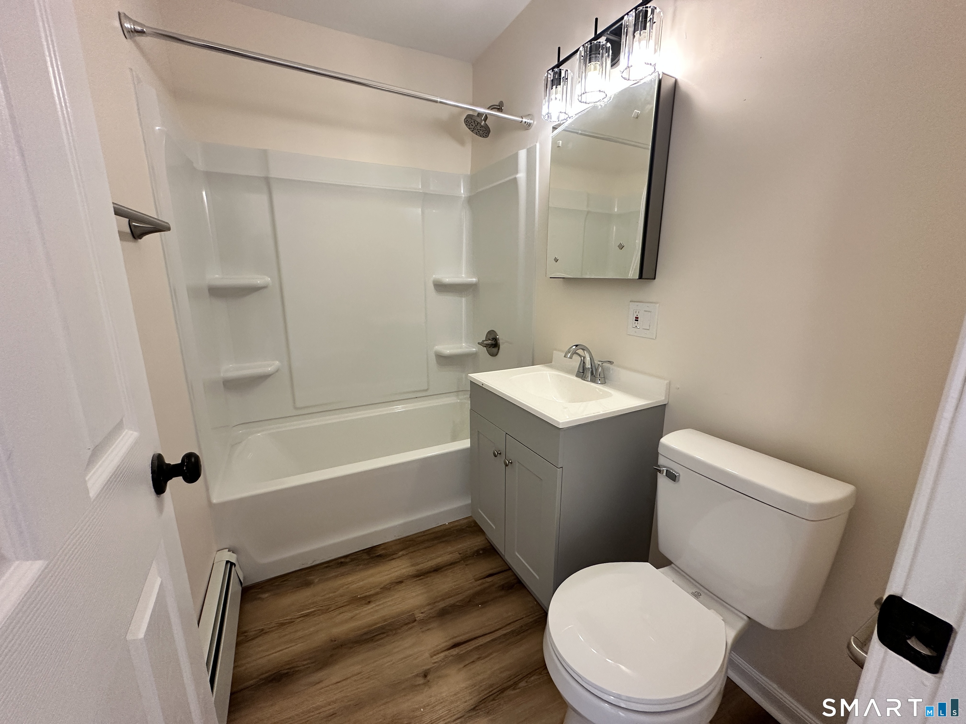 509 Burnside Avenue East Hartford CT 06108