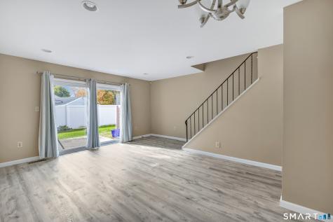 31 Salem Walk Milford CT 06460