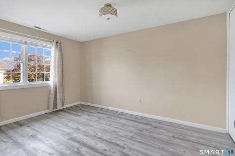 31 Salem Walk Milford CT 06460