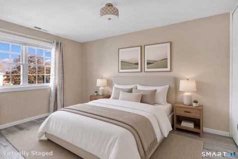 31 Salem Walk Milford CT 06460