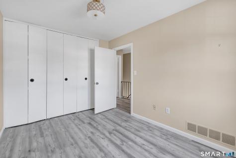 31 Salem Walk Milford CT 06460