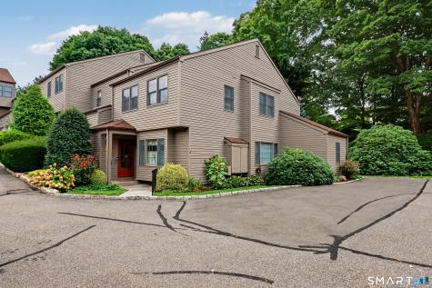 39 Lambert Common Wilton CT 06897