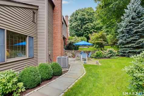 39 Lambert Common Wilton CT 06897