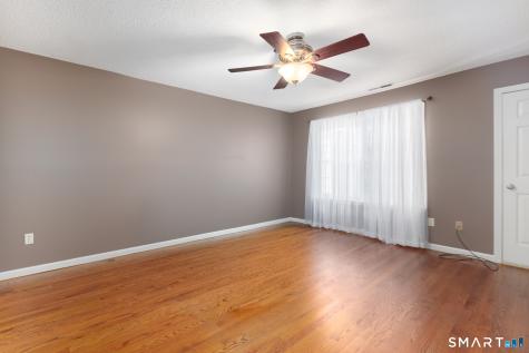 75 Tunxis Village Farmington CT 06032