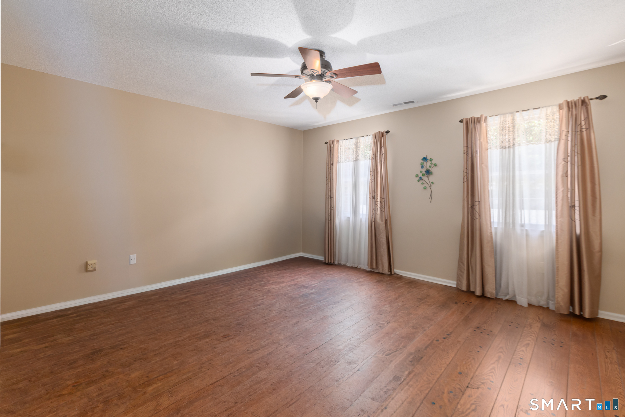 75 Tunxis Village Farmington CT 06032