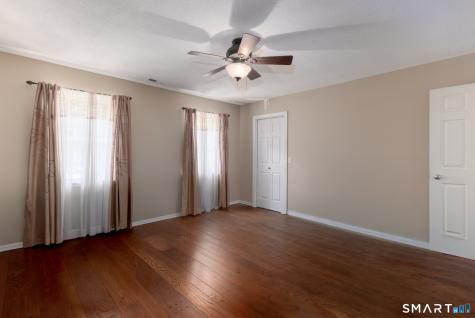 75 Tunxis Village Farmington CT 06032