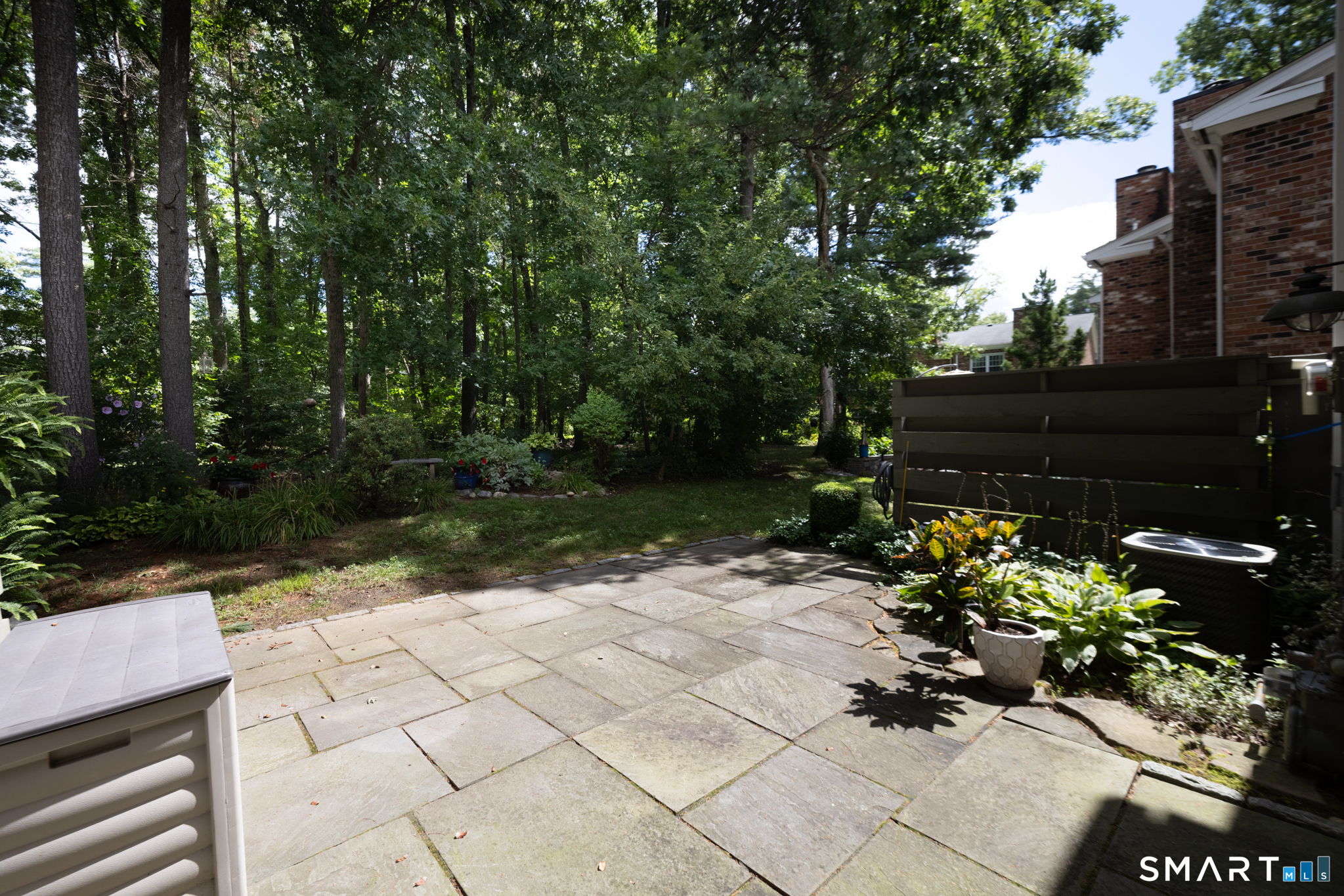 75 Tunxis Village Farmington CT 06032