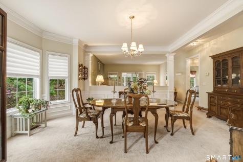 20 Meadowview Court Canton CT 06019