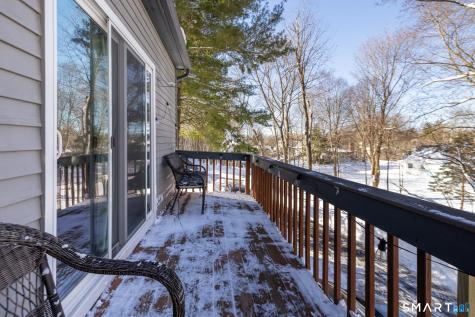 32 Woodland Court Meriden CT 06450