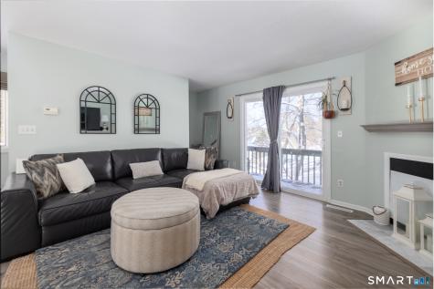 32 Woodland Court Meriden CT 06450