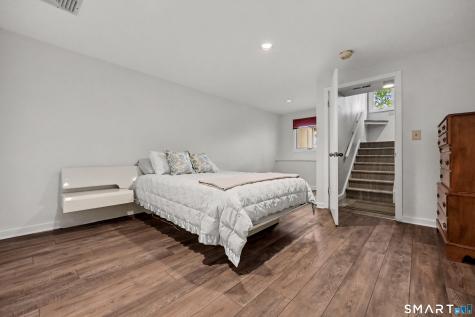 690 Forest Road West Haven CT 06516