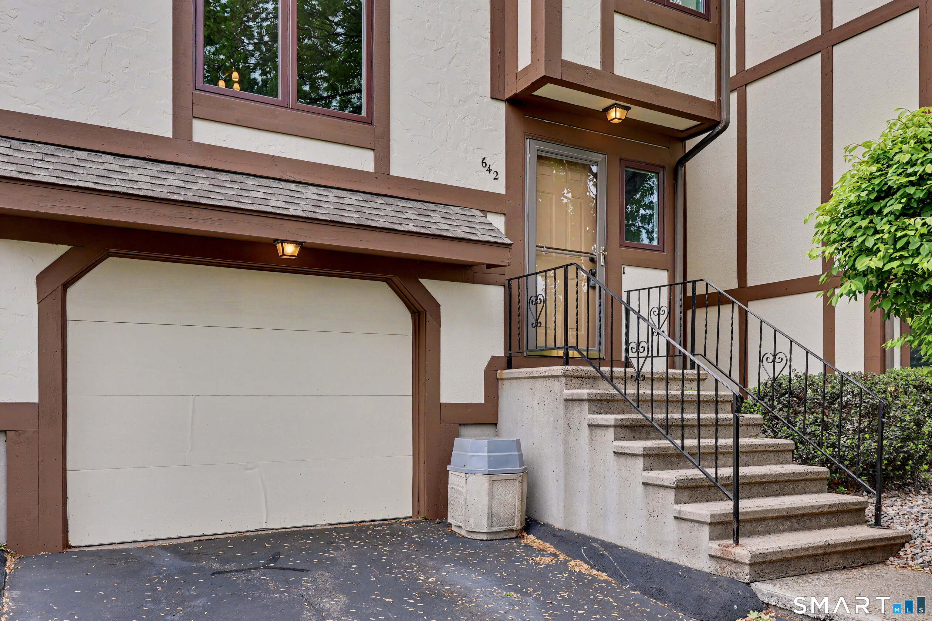 690 Forest Road West Haven CT 06516