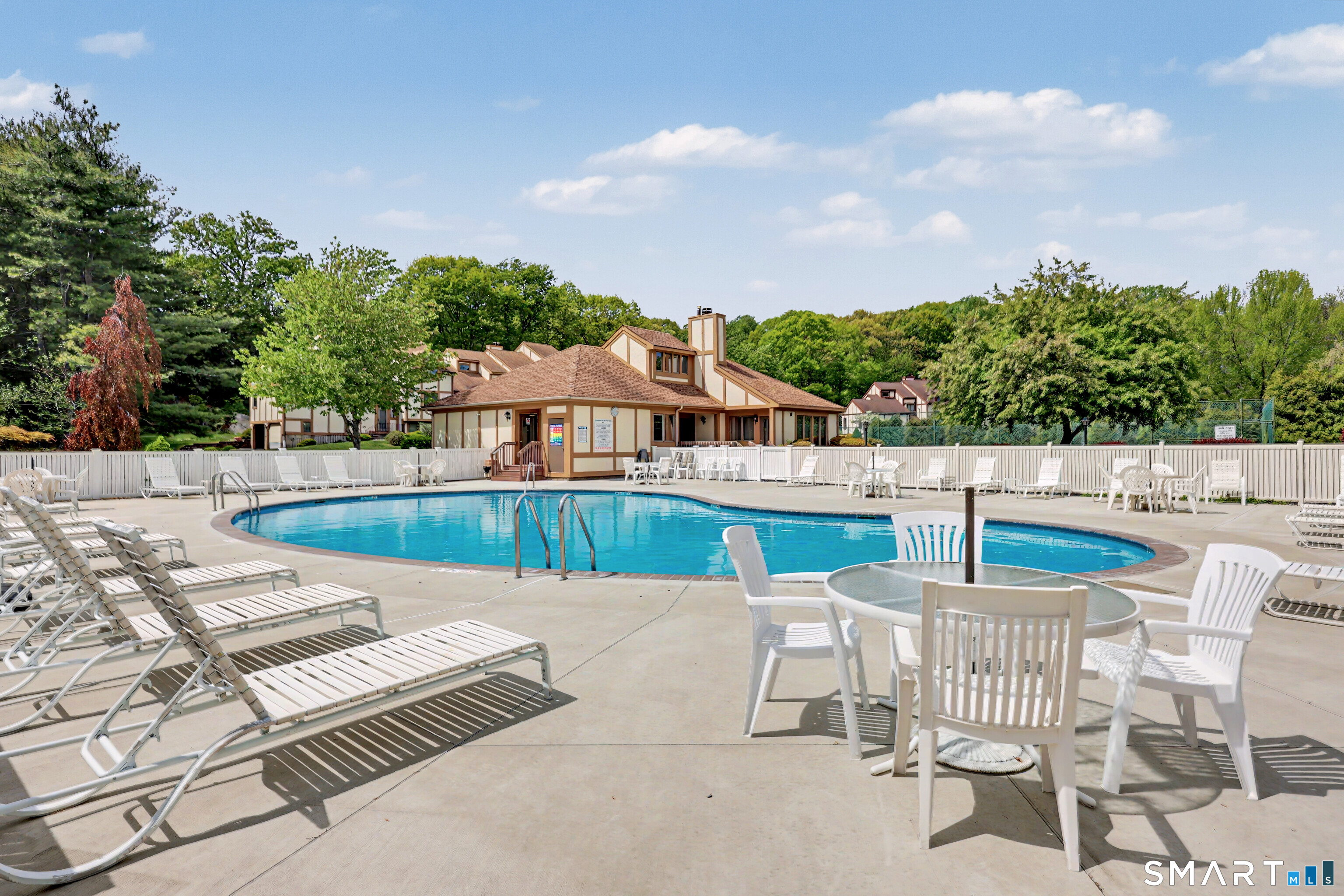 690 Forest Road West Haven CT 06516