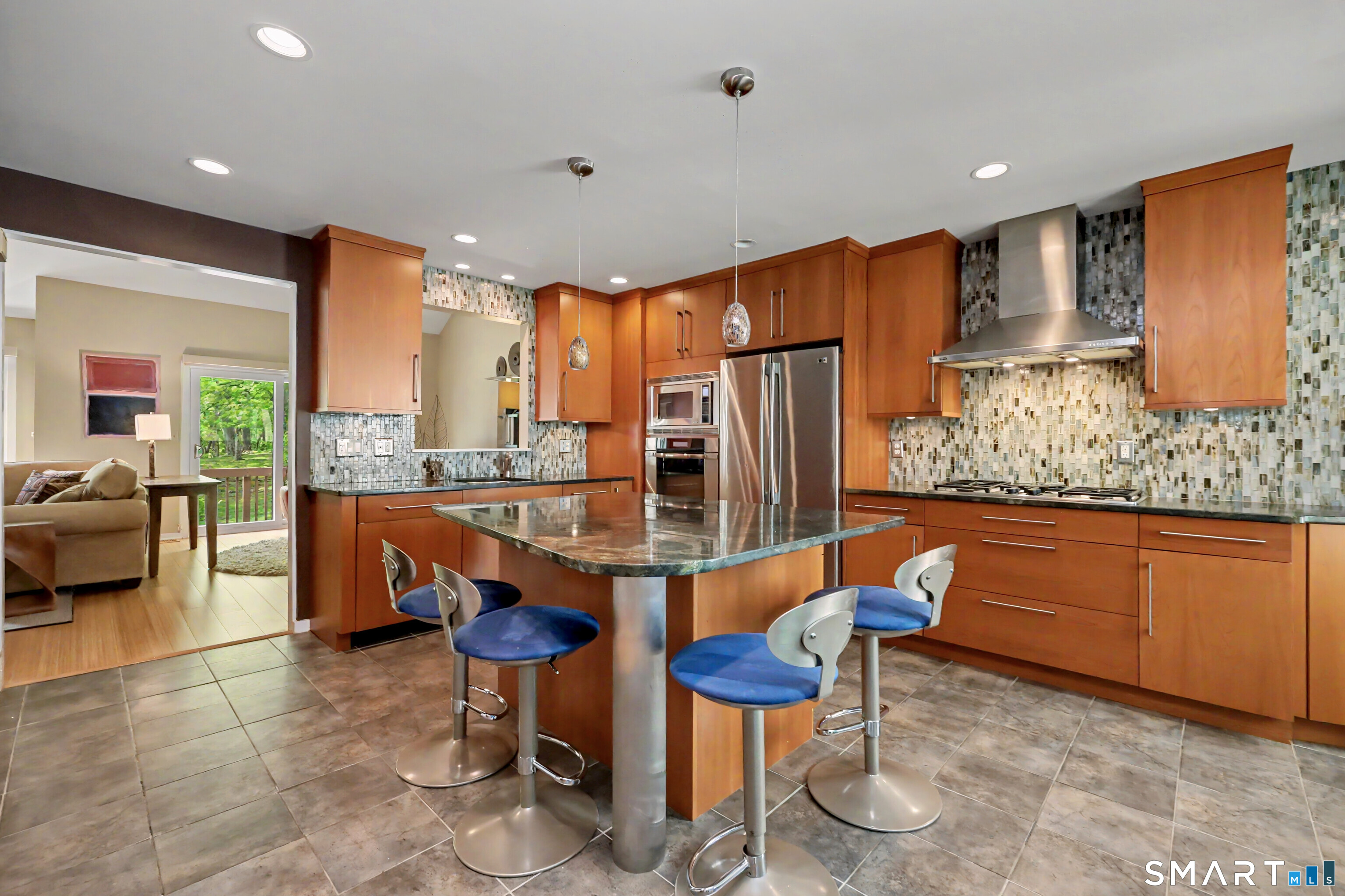 690 Forest Road West Haven CT 06516