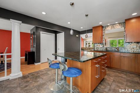 690 Forest Road West Haven CT 06516