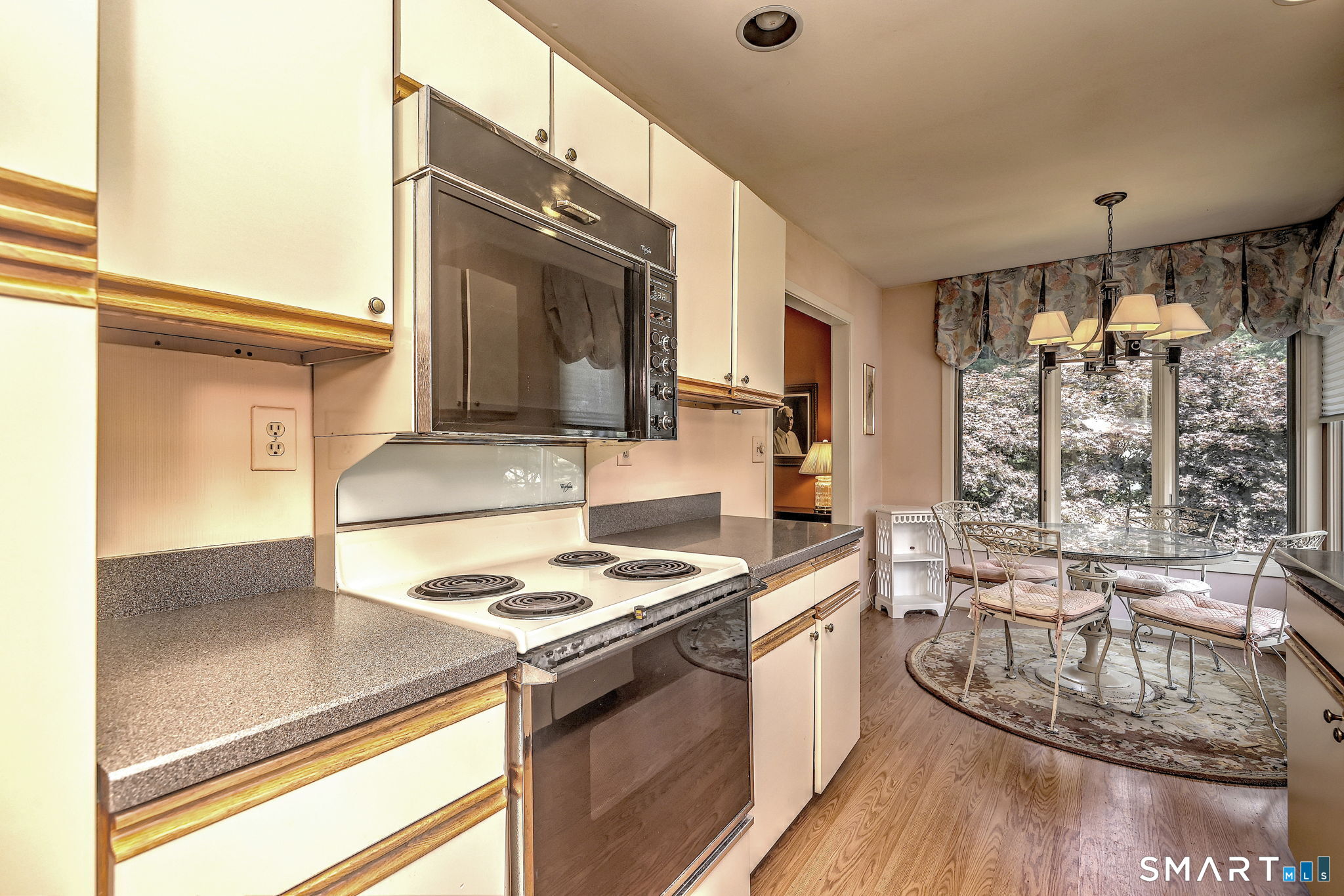 690 Forest Road West Haven CT 06516