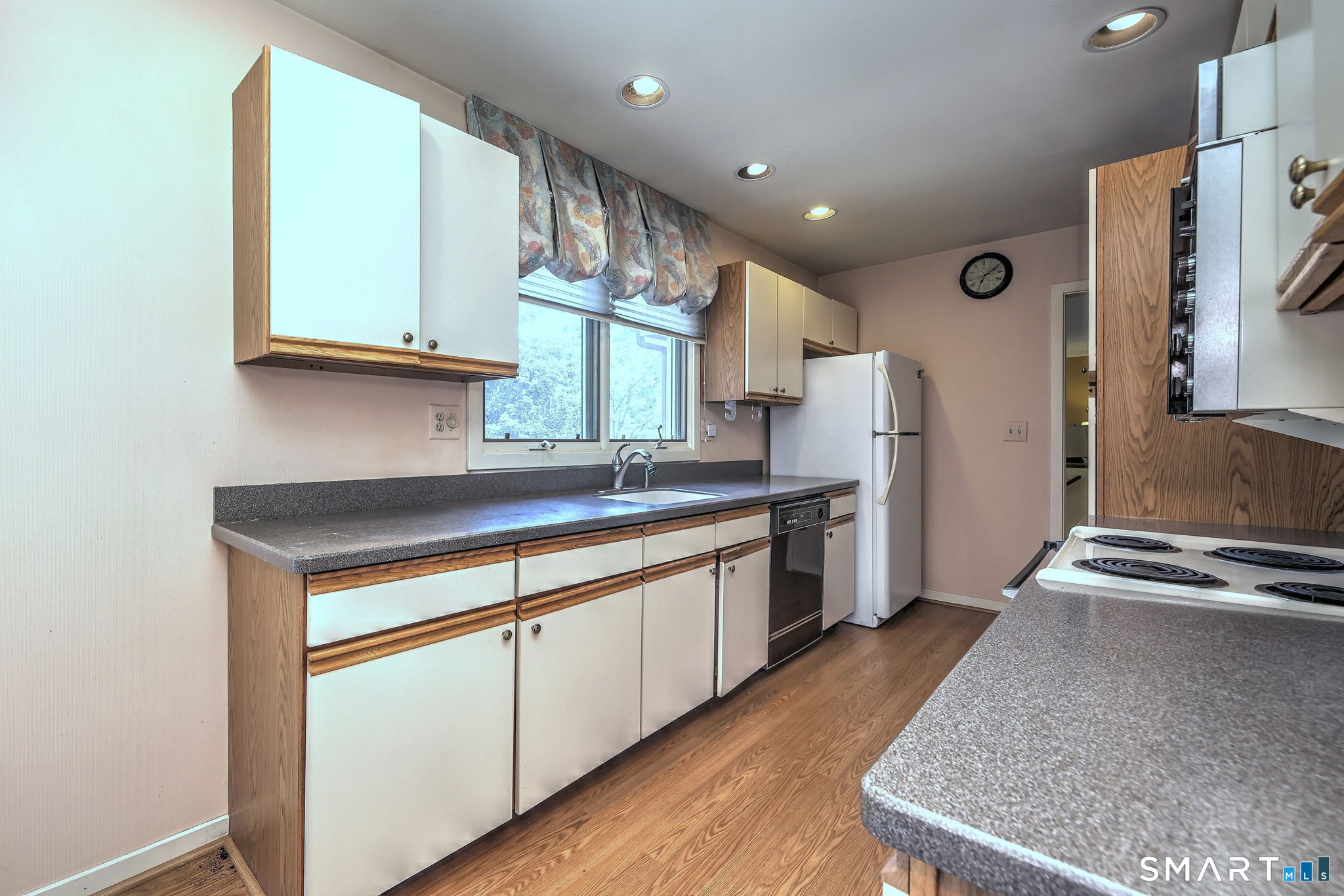 690 Forest Road West Haven CT 06516