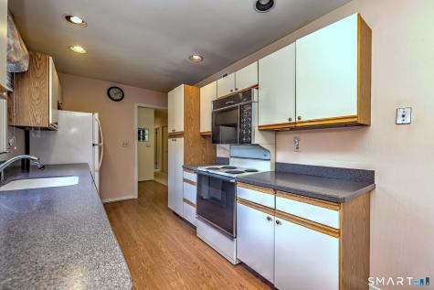690 Forest Road West Haven CT 06516