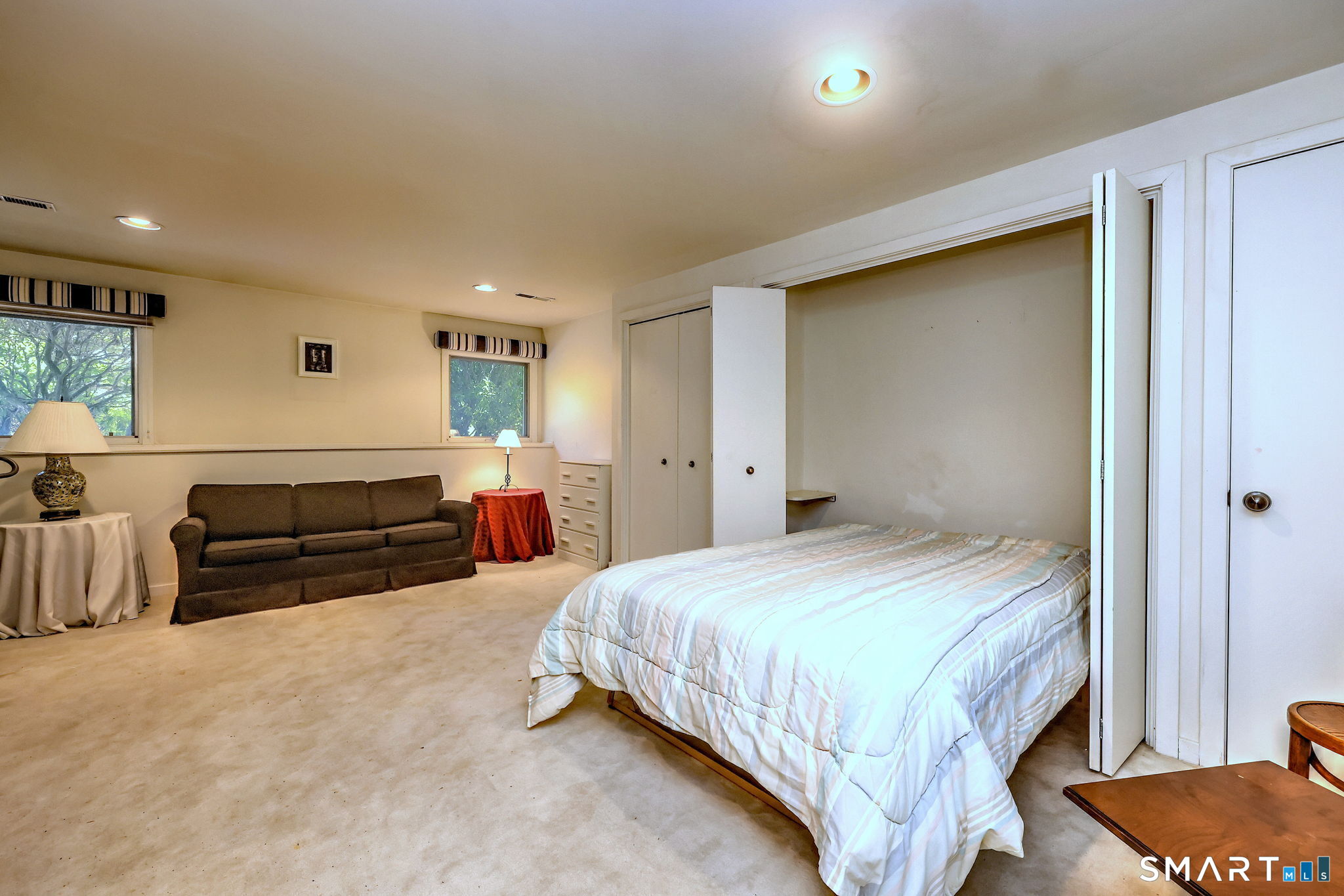 690 Forest Road West Haven CT 06516