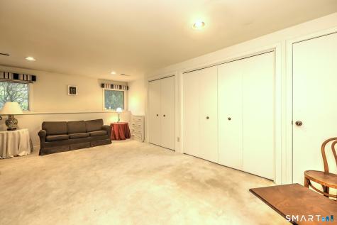 690 Forest Road West Haven CT 06516