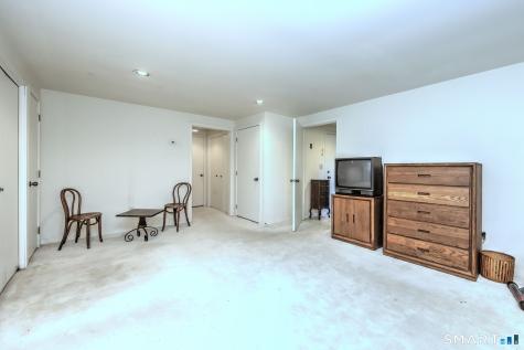 690 Forest Road West Haven CT 06516