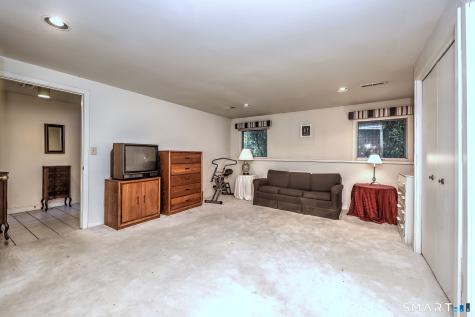 690 Forest Road West Haven CT 06516
