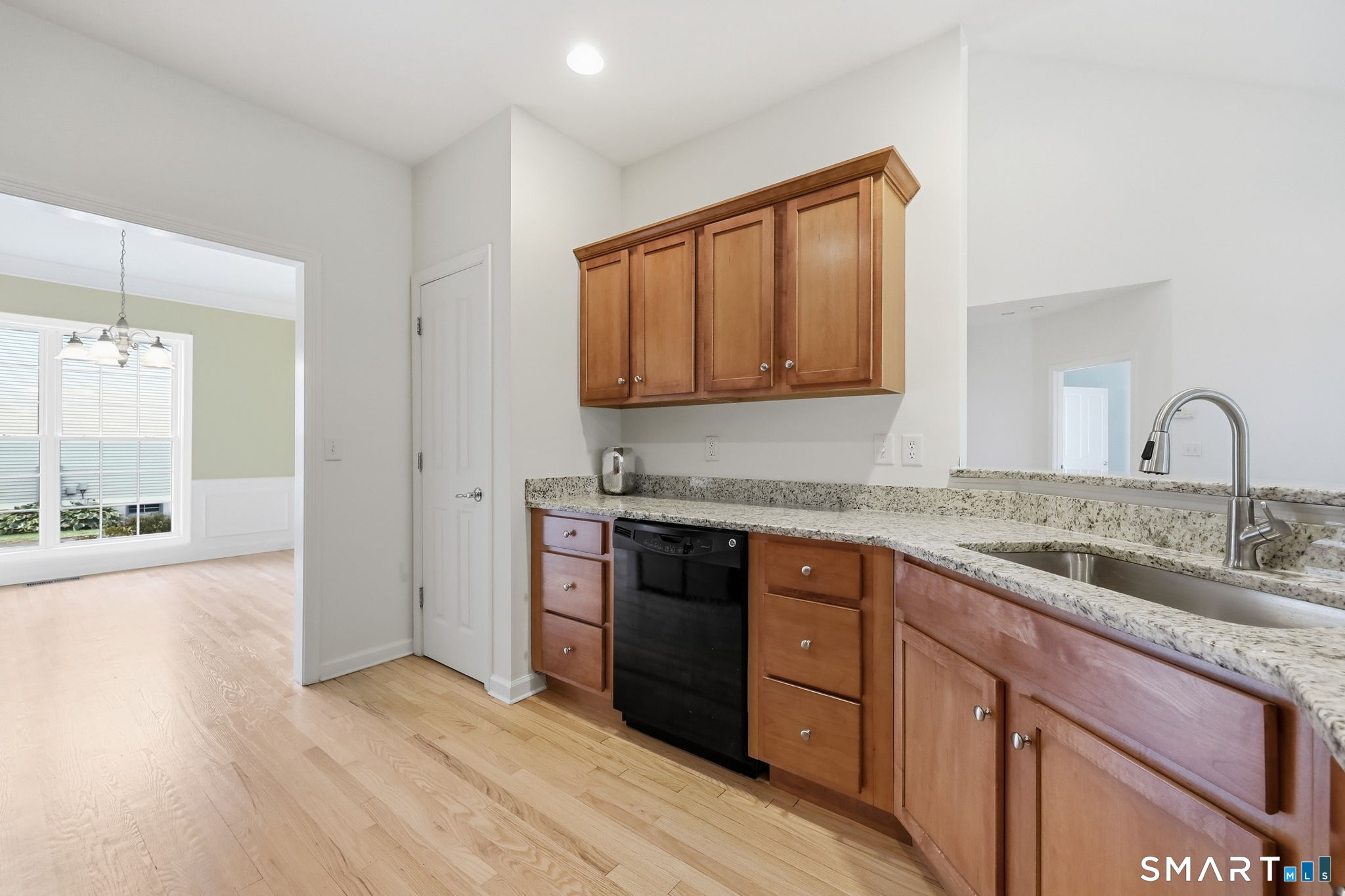82 Barkledge Drive Newington CT 06111