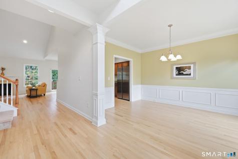 82 Barkledge Drive Newington CT 06111