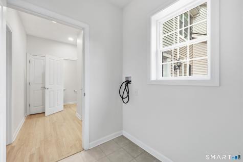 82 Barkledge Drive Newington CT 06111