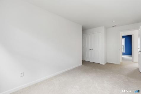82 Barkledge Drive Newington CT 06111