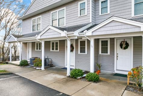 330 Crystal Avenue New London CT 06320