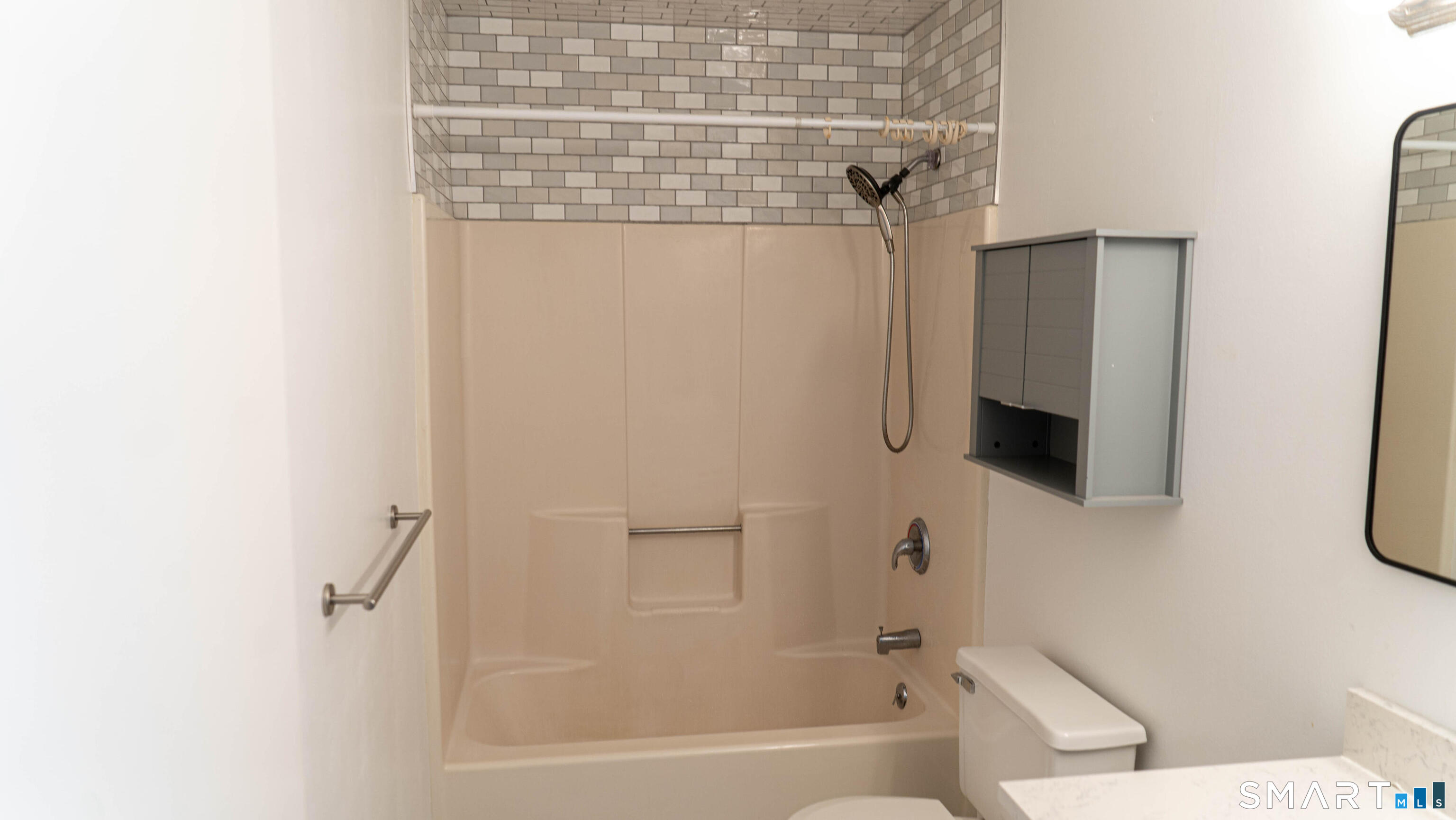173 Stoneheights Drive Waterford CT 06385