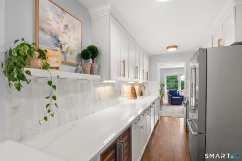 68 Lakeview Avenue New Canaan CT 06840